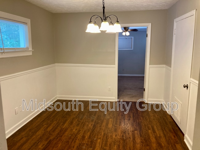 Photo - 54 Monroe Ave