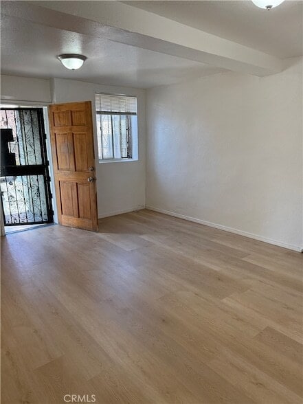 Photo - 1124 E 40th Pl