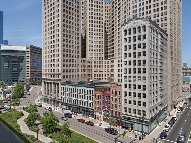 Photo - 600 Woodward Ave Unidad 7B