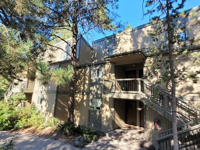 Photo - Mt. Bachelor Village Condo #207 Unidad Mt. Bachelor Village Condo #207