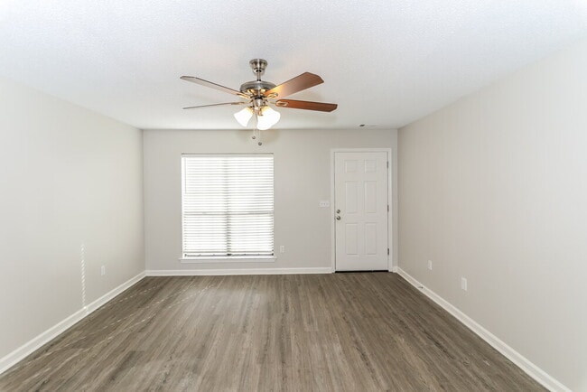 Photo - 6887 Delta Newberry Cove