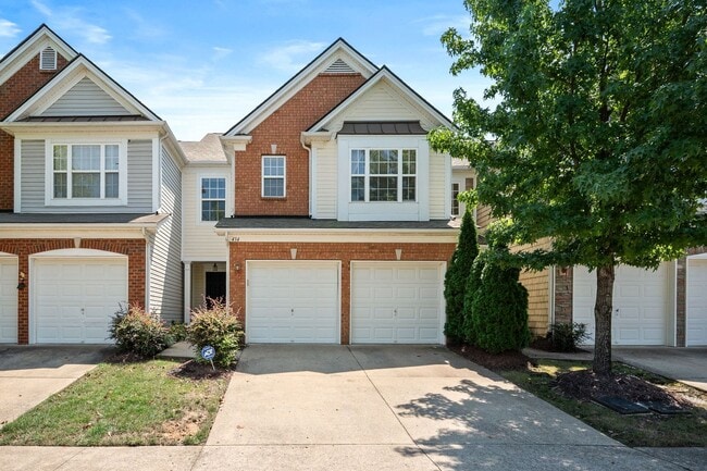 Building Photo - Creekside at Brentwood! Rental