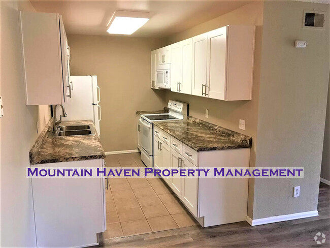 Building Photo - 16359 W 10th Ave Rental