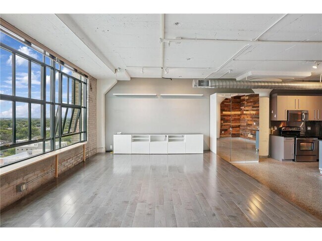 Photo - 2929 Chicago Ave Unit 1002