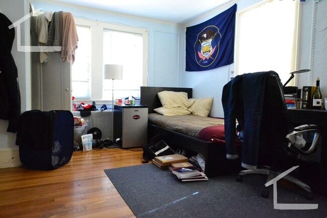 Photo - SFH * Prime BC Location