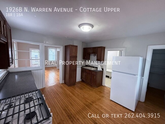 Photo - 1926B N. Warren Avenue-Cottage Upper Unidad Cottage Upper