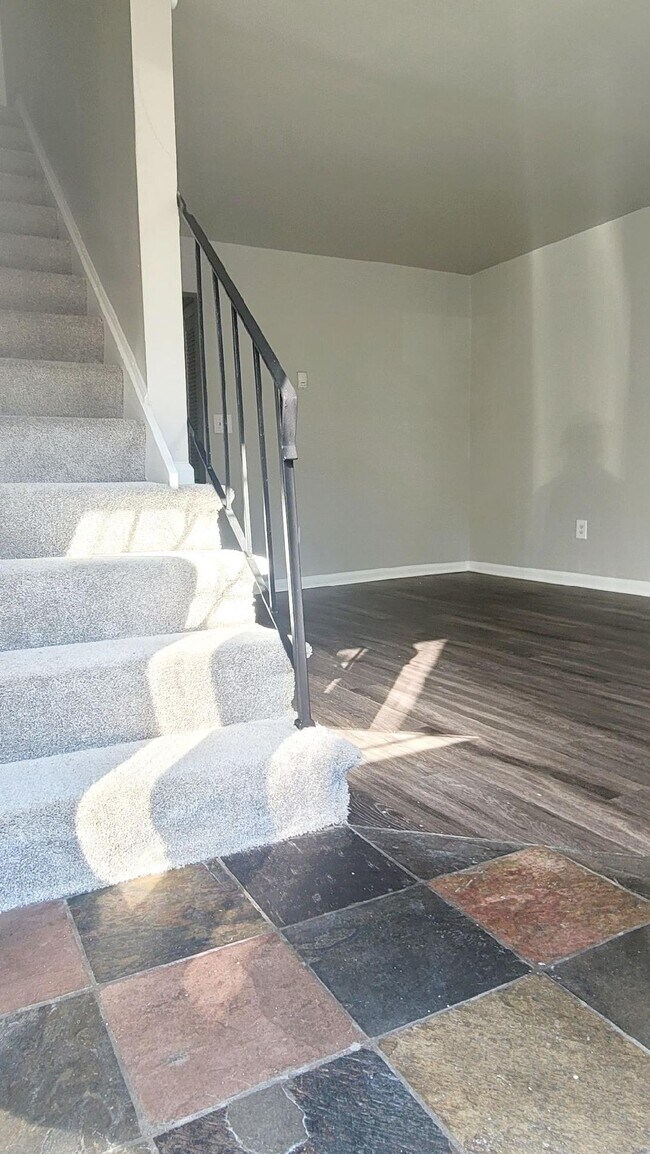 Photo - 2742 Goolsby Ave