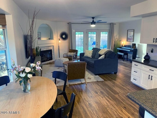 Photo - 3798 E Encinas Ave