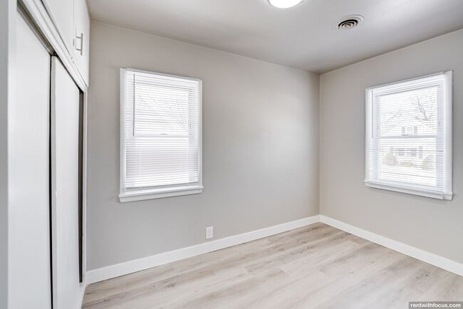 Photo - 1001 Main Ave Unit 1001 1/2