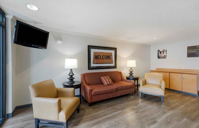 Furnished Studio-Fort Worth - Southwest
