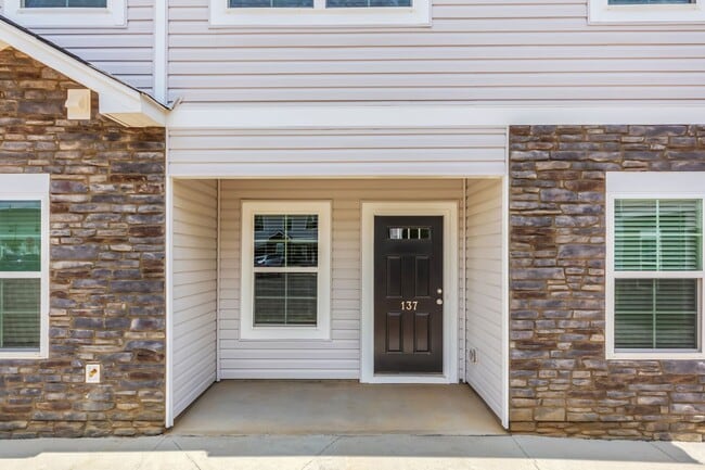 Photo - 3BR Townhome, Brand New - Simpsonville