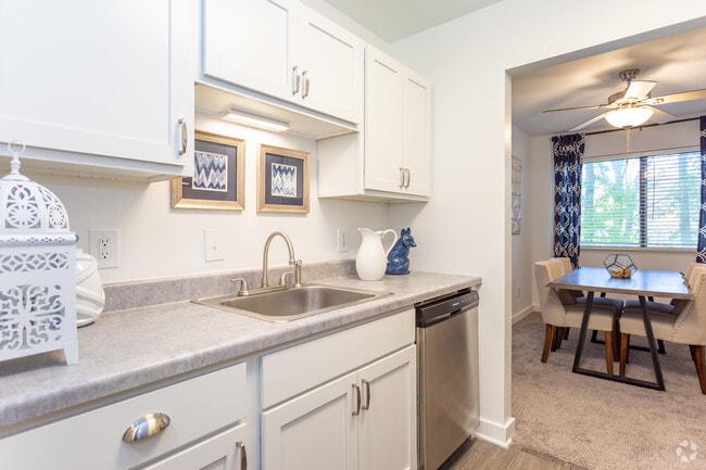 El Abeto - Cocina - Ramblewood Apartments