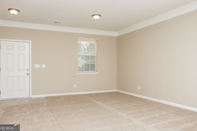 Photo - 475 Brookford Ct