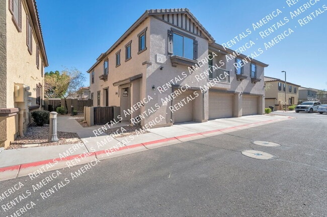 Building Photo - 1250 S Rialto