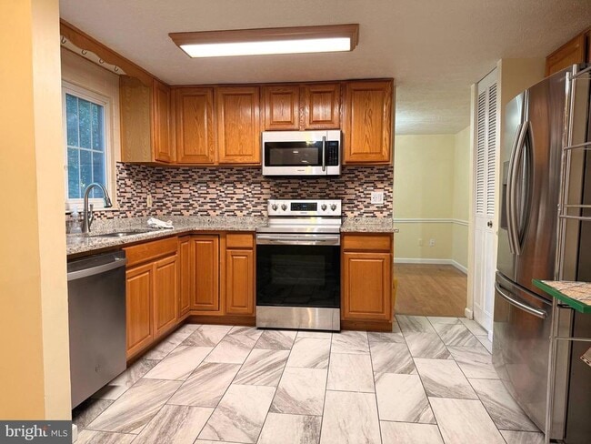 Photo - 10434 Calumet Grove Dr