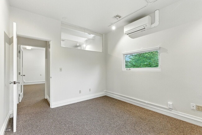 Photo - 906 NW 23rd Ave Unit 906 Suite 3B