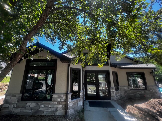 Photo - Highland Springs