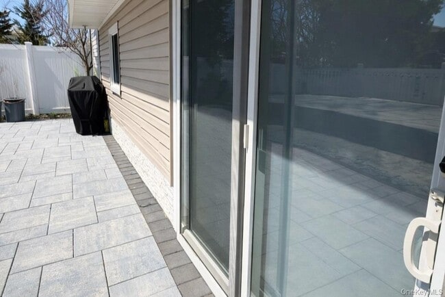 Photo - 71 E Lido Promenade