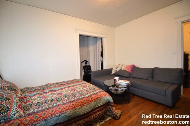 231 Park Dr Unit 11