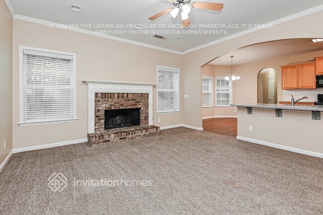 Photo - 940 Island Bluff Ln