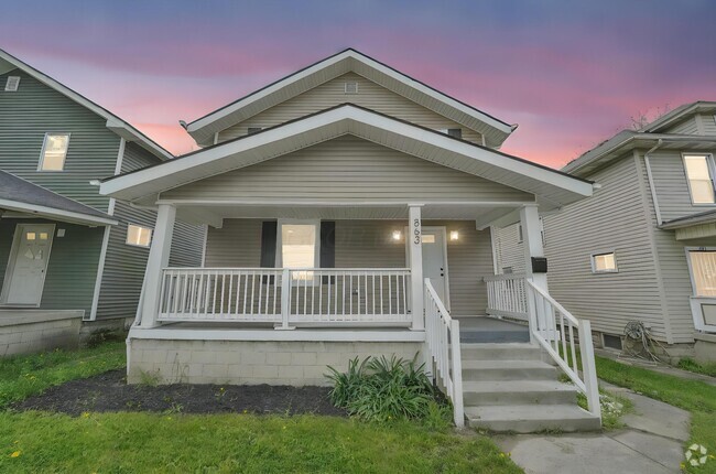 Building Photo - 863 E 3rd Ave Rental