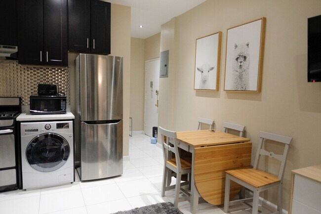 Photo - 5 W 101st St Unit ID1032018P