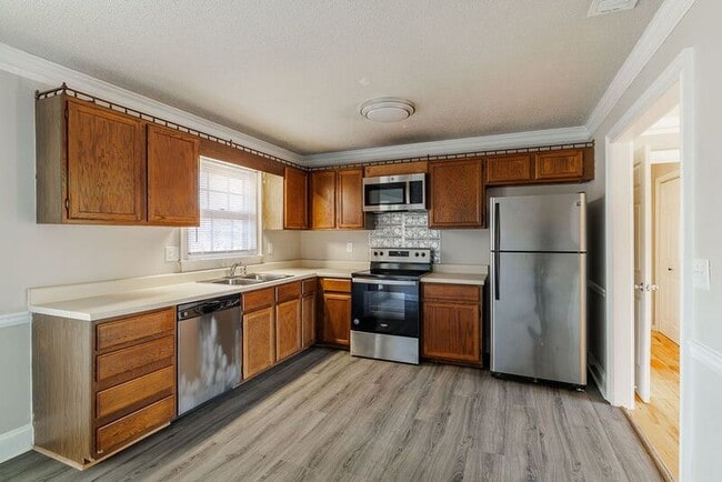 Photo - 118 Barrington Dr