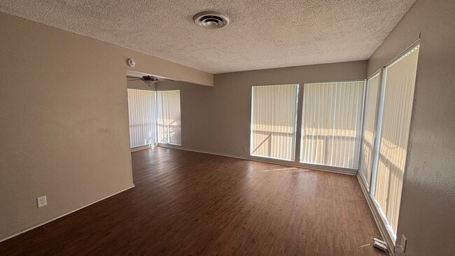 Photo - 41672 Marine Dr Unit 41672