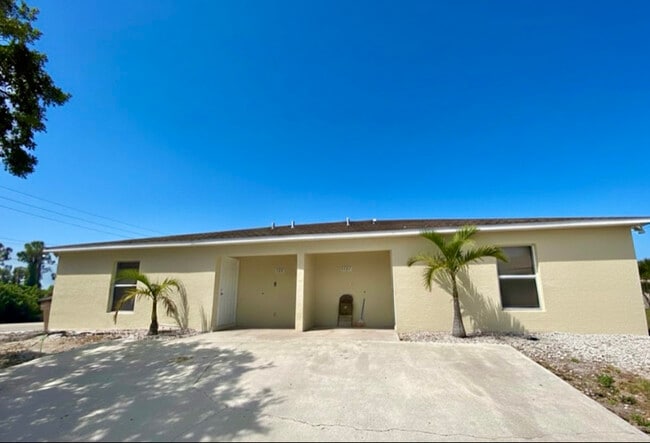 Building Photo - 5105 26th St SW