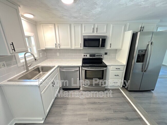 Photo - 6029 Secrest Shortcut Rd