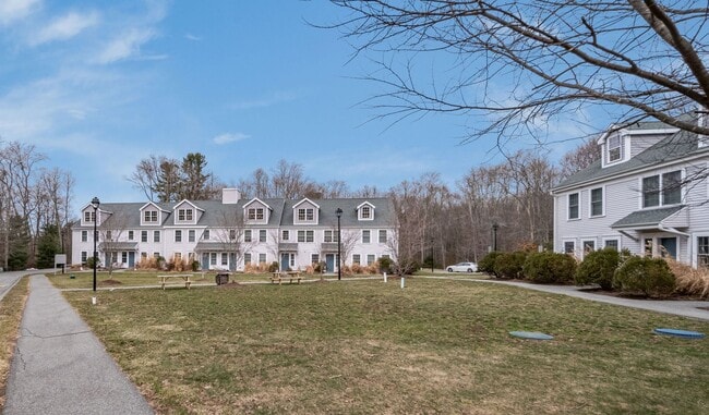 Photo - 77 Lyme St