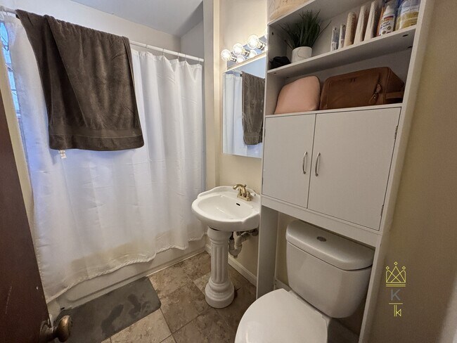 Photo - 159 St Paul St Unit 1