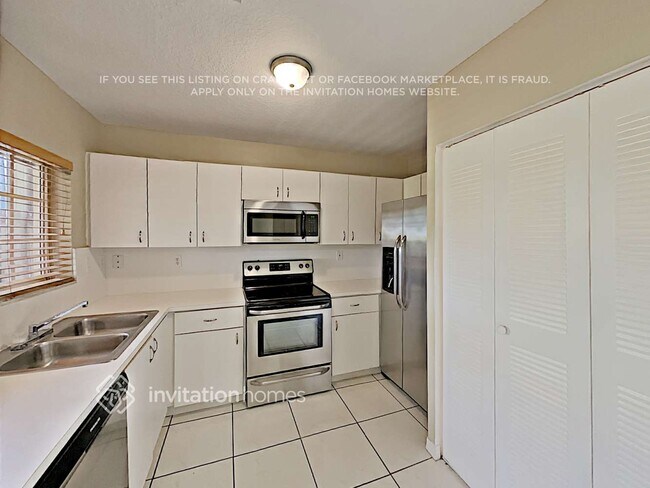 Photo - 3849 SW 153rd Ct