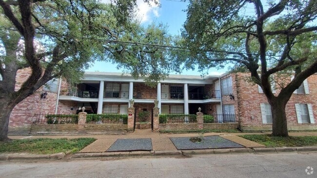 Building Photo - 3611 Stanford St Unit 12 Rental