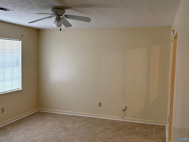 Photo - 6204 Menifee Dr NW