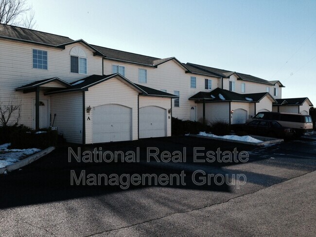 Photo - 1330 S Skyline Dr