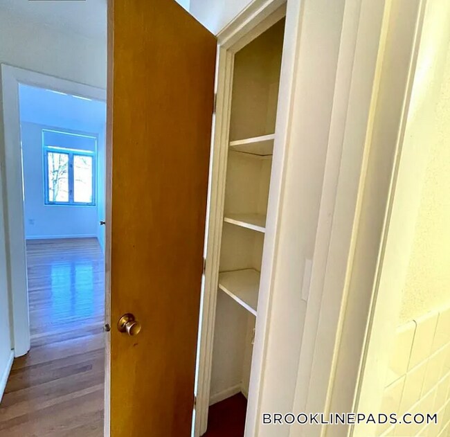 Photo - 35 Vernon St Unit 402