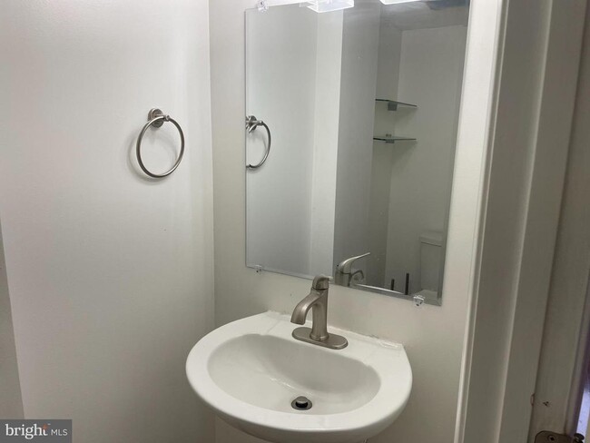 Photo - 5617 7th Pl S