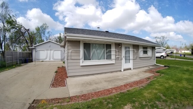 Building Photo - 3609 Houston St NE Rental