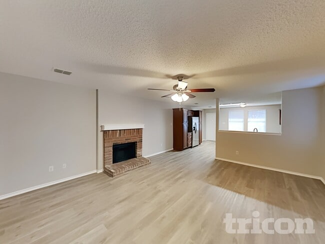 Photo - 1728 Rialto Way