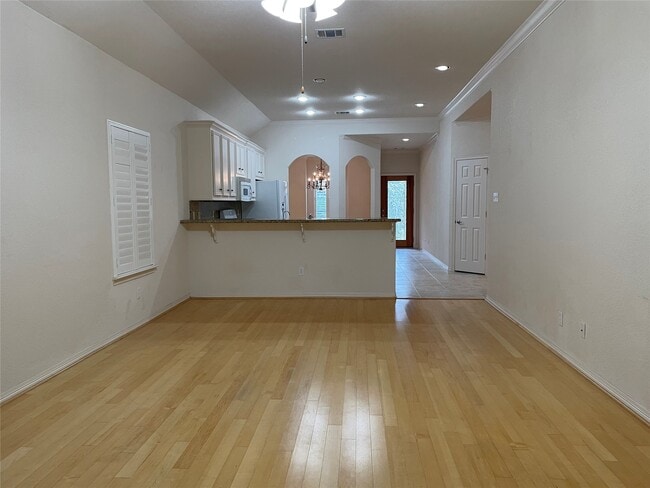 Photo - 156 Harbour Town Dr