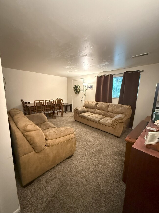 Photo - 2012 Nevada Cir