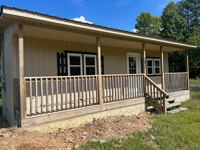 Building Photo - 191 Redbud Trl Rental