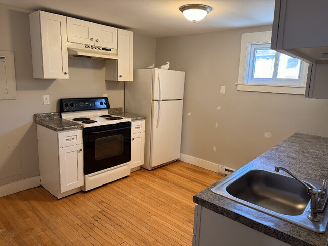 Photo - 557 Pine St Unit P-2