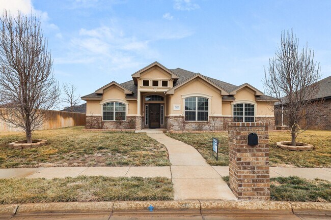 Photo - Beautiful Home in City View!