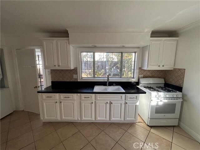 Photo - 3718 E 15th St