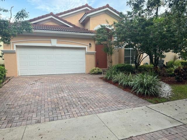 Photo - 759 Gazetta Way