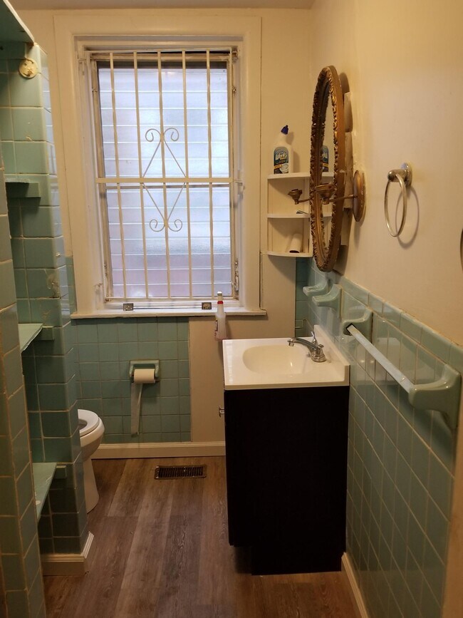 Photo - 4820 Sansom St Unit 2