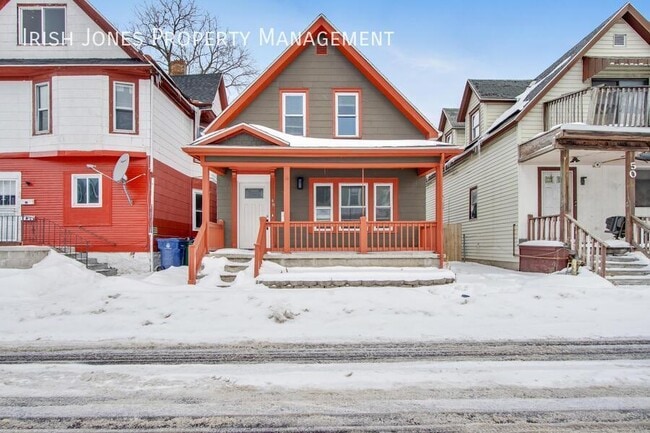 Building Photo - 48 Boyd St