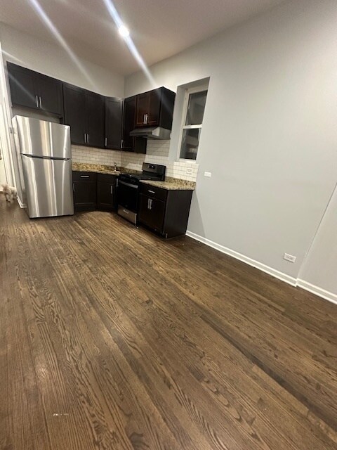 Photo - 2829 W Polk St